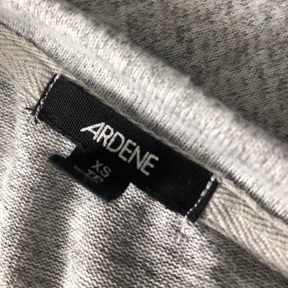 Ardene embroidered longsleeve - Picture 5 of 5